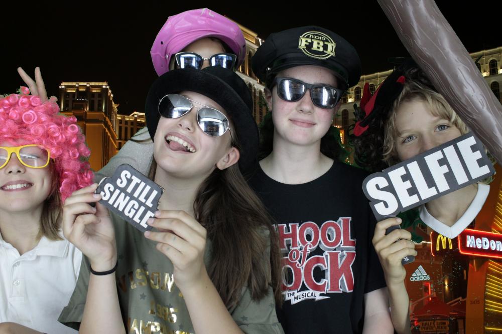 Fun Day | View more photos from the event at gallery.myphotoboothexperience.co.uk/u/MyPhotoBoothExperienceLtd/Fun-Day